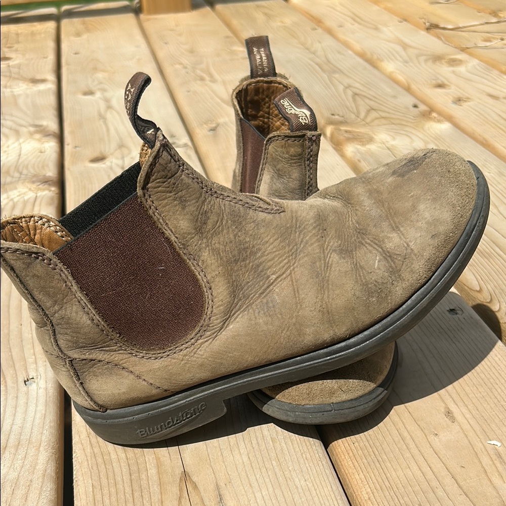 Blundstone Kids Brown Leather Boots